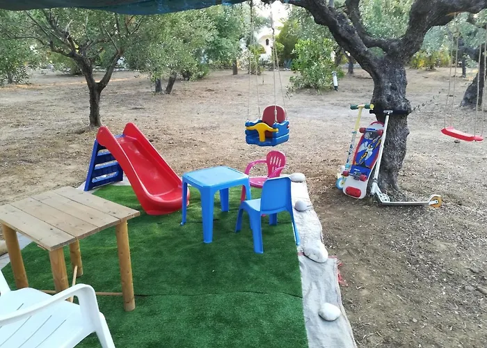 Mariana Villa
