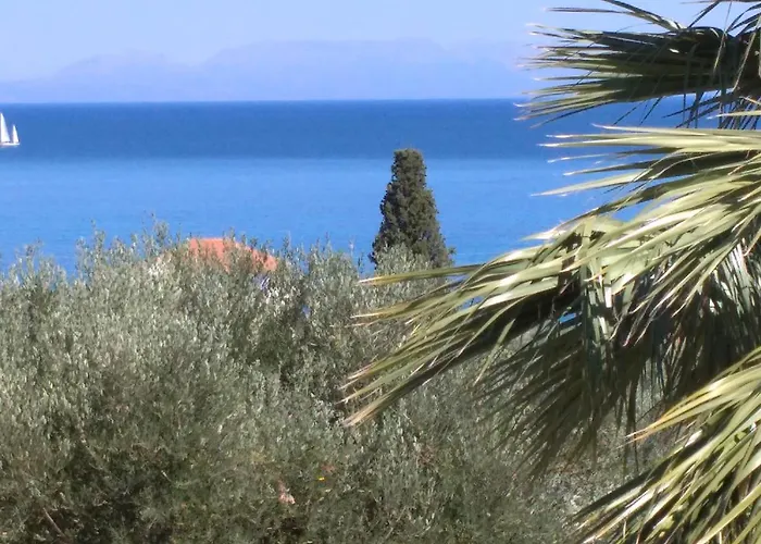 Mariana Villa Koróni